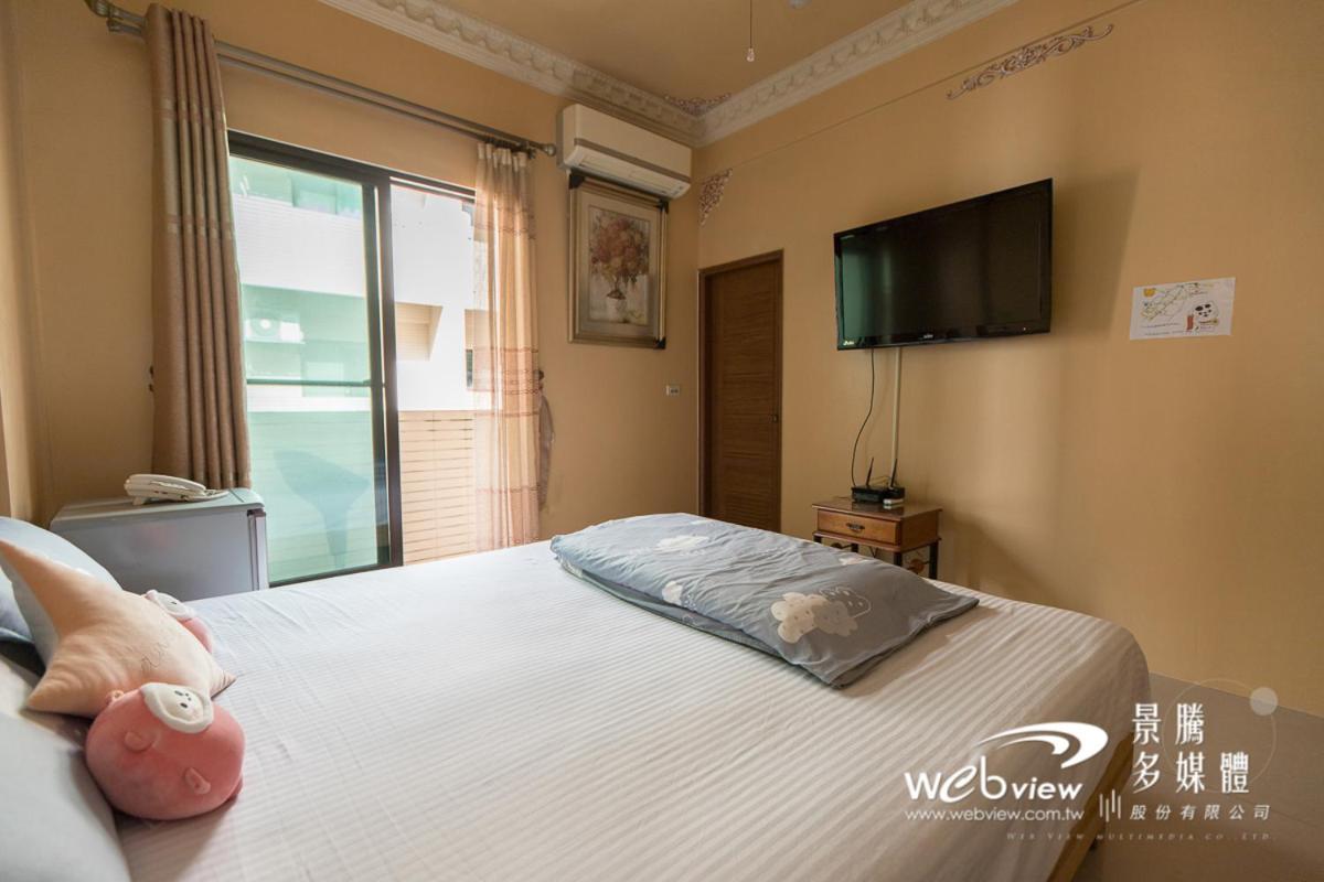 Tou Cheng Whale Watching Homestay Тоучэн Экстерьер фото